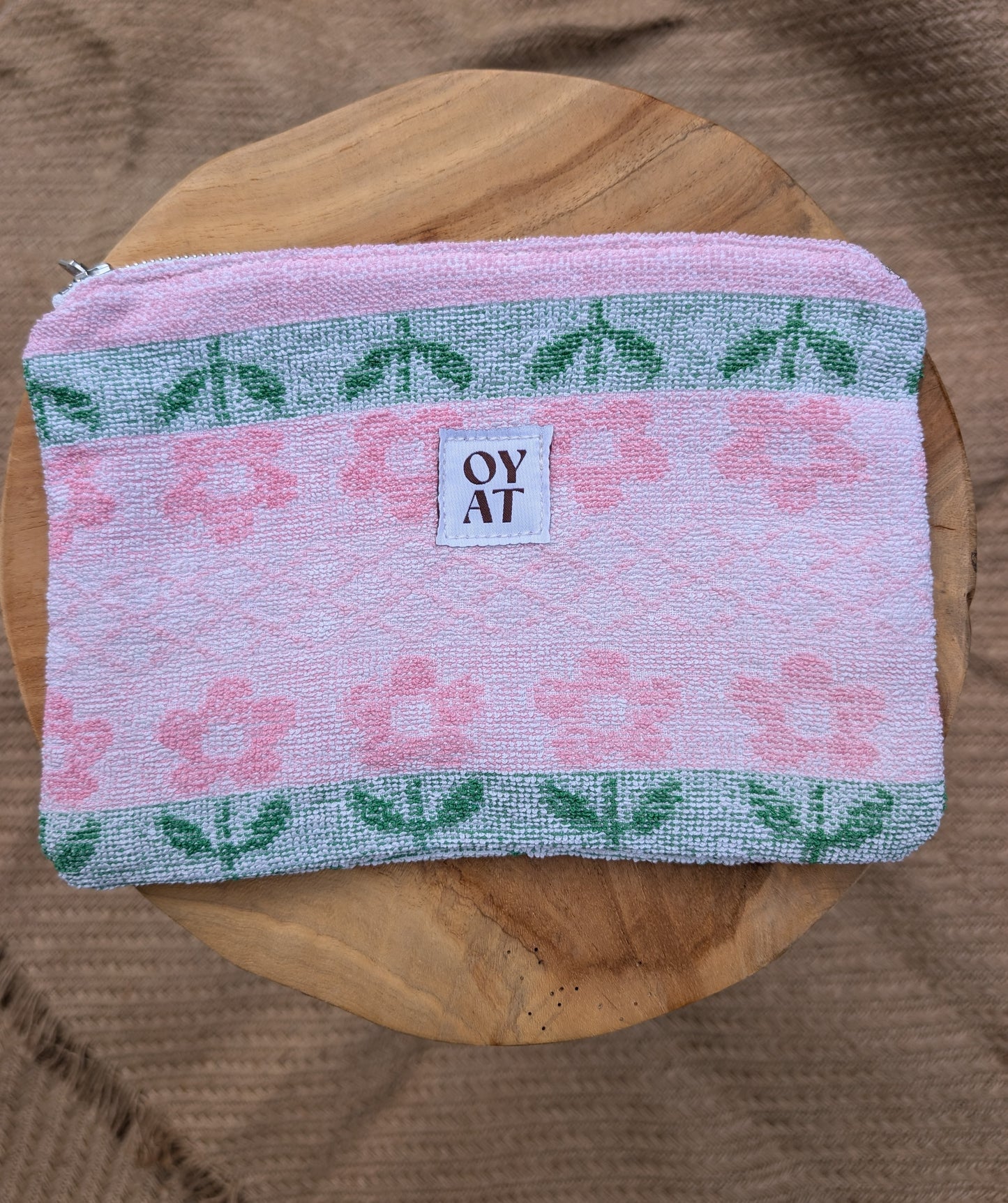 Pochette en éponge upcyclée