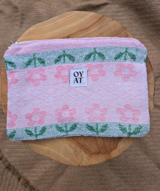 Pochette en éponge upcyclée