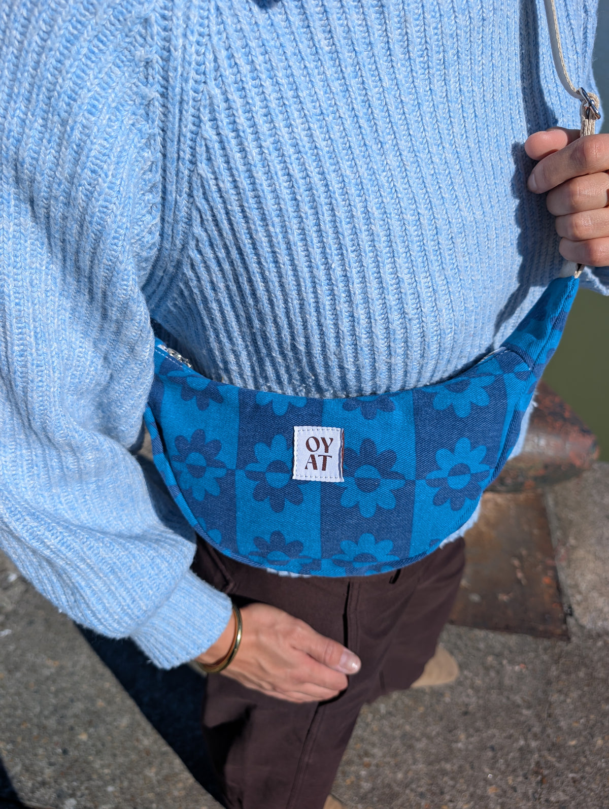 Mini crossbag bleu fleurs